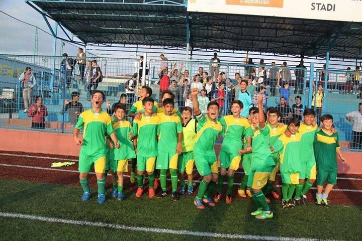 U-17 Şampiyonu Akçakocaspor