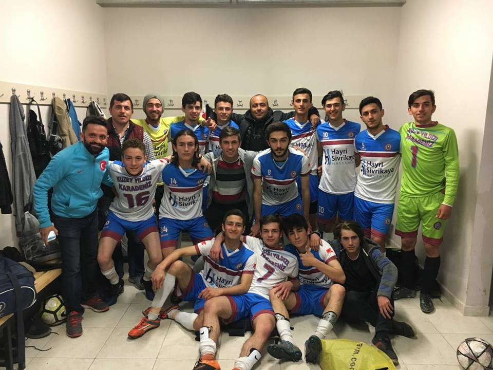 U-19 Şampiyonu Kuzey Yıldızı Karadenizspor